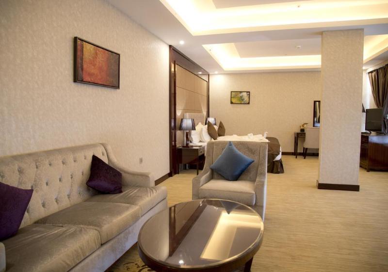 Hotel هوليداي الخليج - Al Khaleej 4*